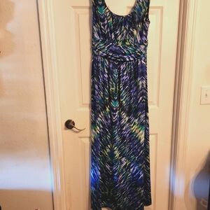 Chic Blue and Green Patterned Maxi Dress